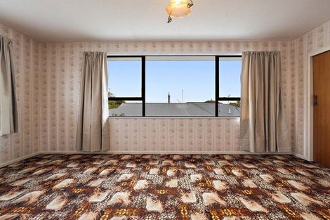 Photo of property in 1/120b Roydvale Avenue, Burnside, Christchurch, 8053