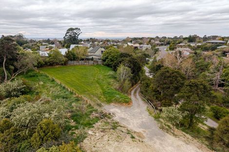 Photo of property in 2 Three Paddock Lane, Fitzherbert, Palmerston North, 4410