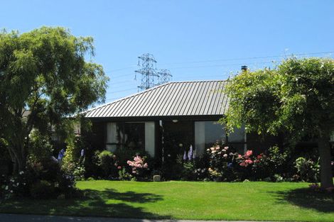 Photo of property in 111 Hawthornden Road, Avonhead, Christchurch, 8042
