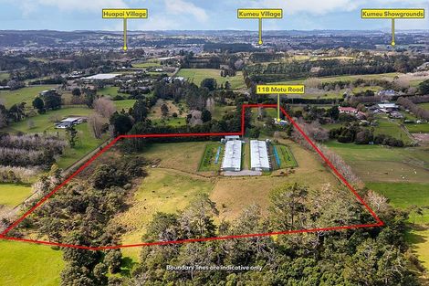 Photo of property in 118 Motu Road, Kumeu, 0891