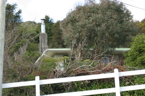 Photo of property in 75 Coast Road, Wainuiomata, Lower Hutt, 5014
