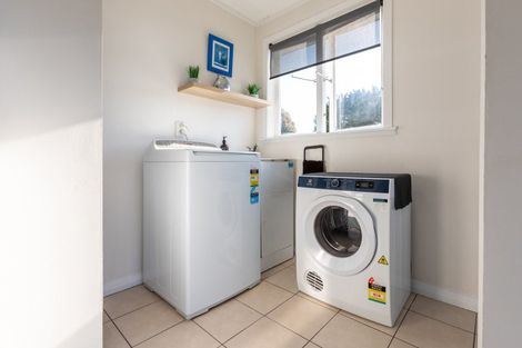 Photo of property in 357 High Street, Dannevirke, 4930