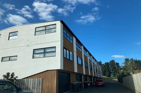 Photo of property in 10/63 Tawa Street, Mount Maunganui, 3116