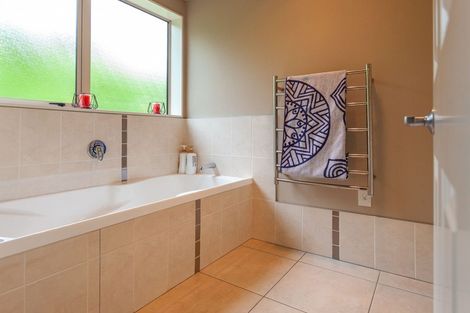 Photo of property in 131a Ngati Maru Sh25 Highway, Kopu, Thames, 3578