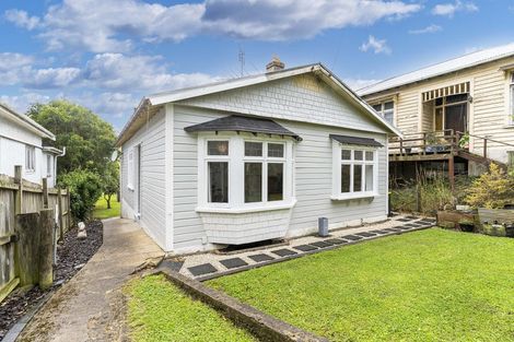 Photo of property in 13 Burnett Street, Calton Hill, Dunedin, 9012