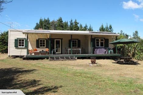 Photo of property in 271 Kina Peninsula Road, Tasman, Upper Moutere, 7173