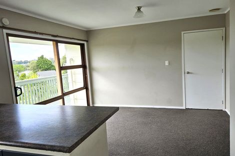 Photo of property in 2/94 John Downs Drive, Browns Bay, Auckland, 0630