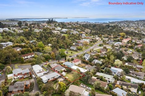 Photo of property in 2/24 Stredwick Drive, Torbay, Auckland, 0630