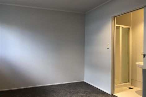 Photo of property in 3a/30 Westward Ho, Glen Eden, Auckland, 0602