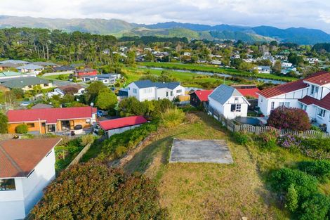 Photo of property in 39 Hicks Crescent, Waikanae Beach, Waikanae, 5036