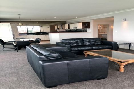 Photo of property in 58/45 Stanley Road, Stanley Point, Auckland, 0624