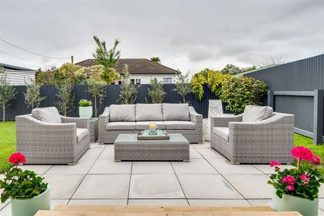 Photo of property in 3a White Street, Taradale, Napier, 4112