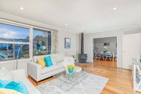 Photo of property in 25 Juniper Road, Sunnynook, Auckland, 0620