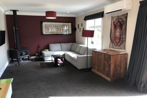 Photo of property in 6 Avro Road, Blue Mountains, Upper Hutt, 5371