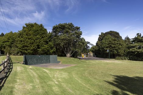 Photo of property in 29 Boylan Road, Titirangi, Auckland, 0604