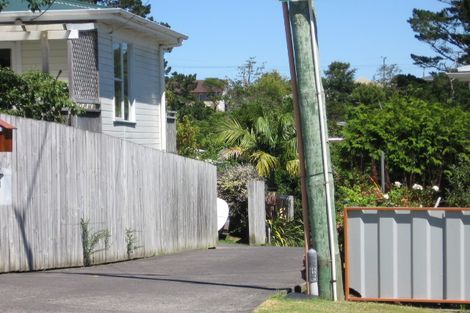 Photo of property in 45a Kia Ora Road, Beach Haven, Auckland, 0626