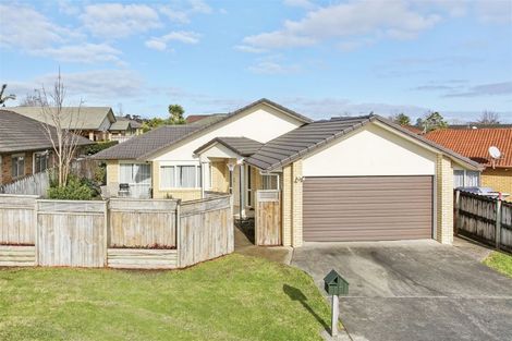 Photo of property in 21 Milson Drive, Papakura, 2110