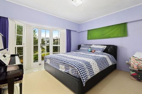 Photo of property in 5 Tiber Road, Forrest Hill, Auckland, 0620
