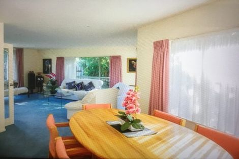 Photo of property in 6 Gresford Place, Churton Park, Wellington, 6037