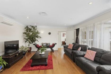 Photo of property in 9 Barsi Grove, Avalon, Lower Hutt, 5011