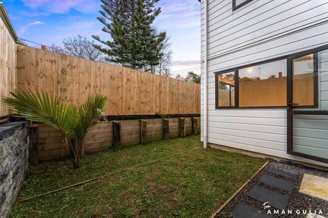 Photo of property in 2/63 Gardner Avenue, New Lynn, Auckland, 0600