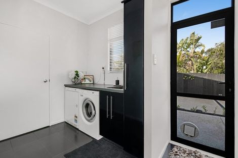 Photo of property in 62 Gulf View Road, Murrays Bay, Auckland, 0630