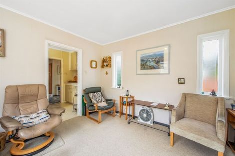 Photo of property in 216 Fox Street, Hamilton East, Hamilton, 3216