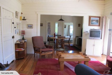 Photo of property in 271 Kina Peninsula Road, Tasman, Upper Moutere, 7173