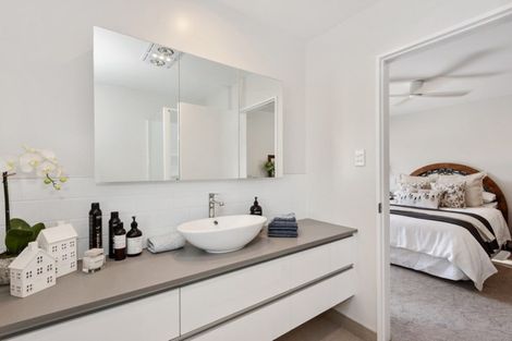 Photo of property in 35 Harrowfield Drive, Harrowfield, Hamilton, 3210