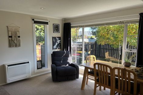 Photo of property in 19 Leacroft Street, Bishopdale, Christchurch, 8053