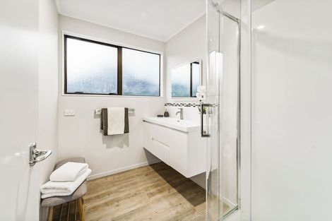 Photo of property in 43 Danube Lane, Glen Eden, Auckland, 0602