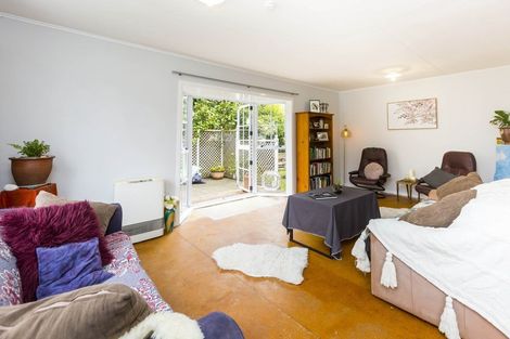 Photo of property in 23 Omaha Grove, Totara Park, Upper Hutt, 5018