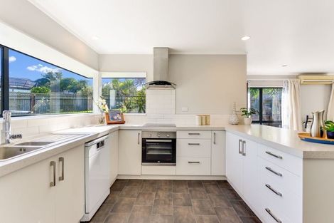 Photo of property in 215 Grandview Road, Grandview Heights, Hamilton, 3200