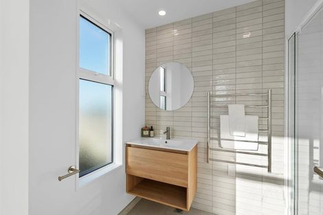 Photo of property in 3/124 Lonsdale Street, New Brighton, Christchurch, 8083