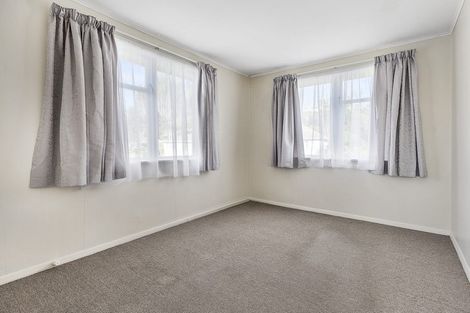 Photo of property in 105-111 Bedford Street, Cannons Creek, Porirua, 5024