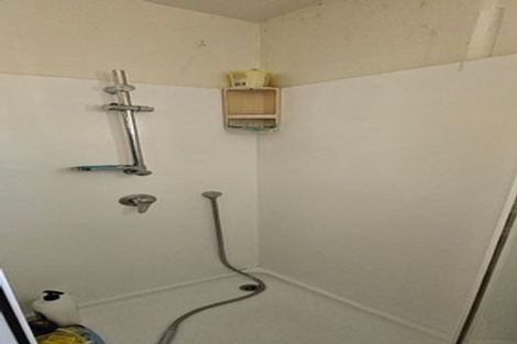 Photo of property in Krisley Court, 25/6 Ambrico Place, New Lynn, Auckland, 0600