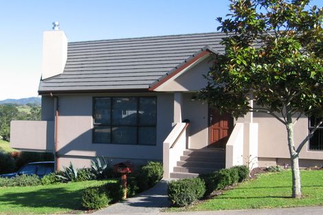 Photo of property in 80 View Ridge Drive, Ranui, Auckland, 0612