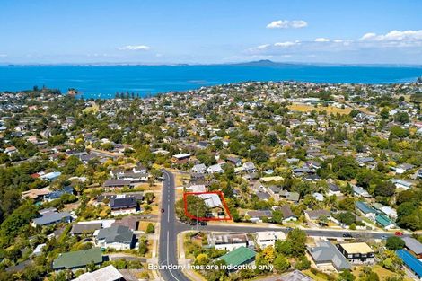 Photo of property in 86 Glamorgan Drive, Torbay, Auckland, 0630