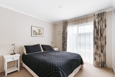 Photo of property in 46 Links View Drive, Omokoroa, 3114