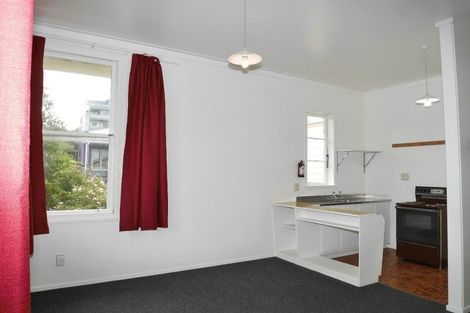Photo of property in 19 Hiropi Street, Newtown, Wellington, 6021