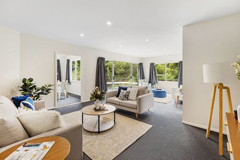 Photo of property in 11 Cecil Road, Tawa, Wellington, 5028