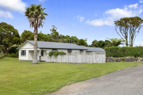 Photo of property in 6139 South Road, Rahotu, Opunake, 4685