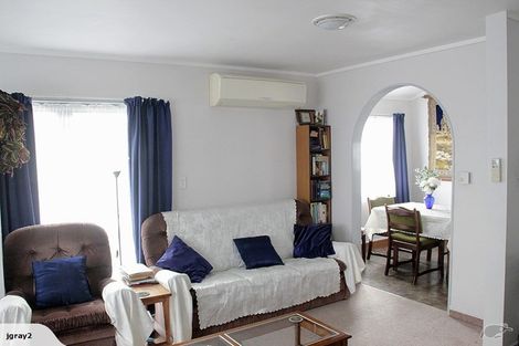 Photo of property in 84 Hillcrest Drive, Kelvin Grove, Palmerston North, 4414