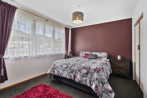 Photo of property in 51 Parenga Street, Wainuiomata, Lower Hutt, 5014