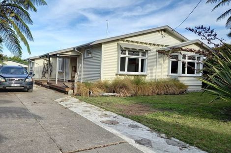 Photo of property in 75 Peel Street, Westport, 7825