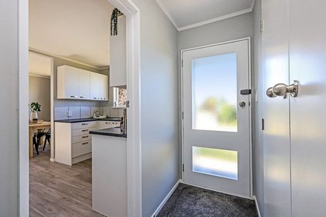 Photo of property in 9 Burton Place, Flaxmere, Hastings, 4120