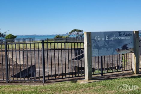 Photo of property in 52 Vinograd Drive, Te Atatu Peninsula, Auckland, 0610