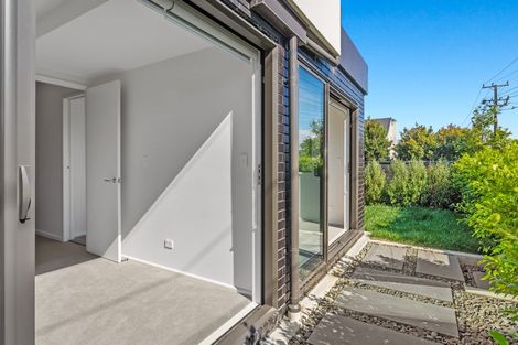 Photo of property in 23 Frater Avenue, Milford, Auckland, 0620