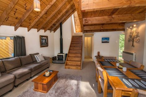 Photo of property in 2/27 Totara Street, Ohakune, 4625