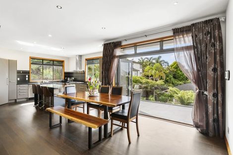 Photo of property in 49 Penguin Drive, Murrays Bay, Auckland, 0630